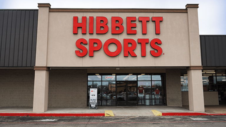 Hibbett Sports Sheds 10% After Cutting Guidance