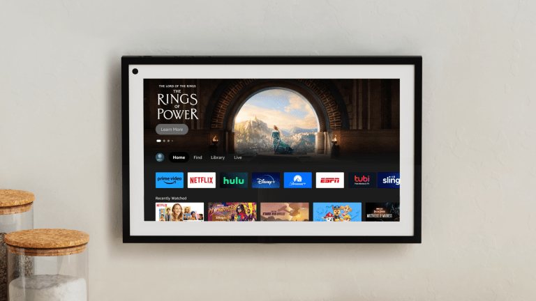 Every Echo Show That Amazon Makes Is Discounted Ahead of Black Friday