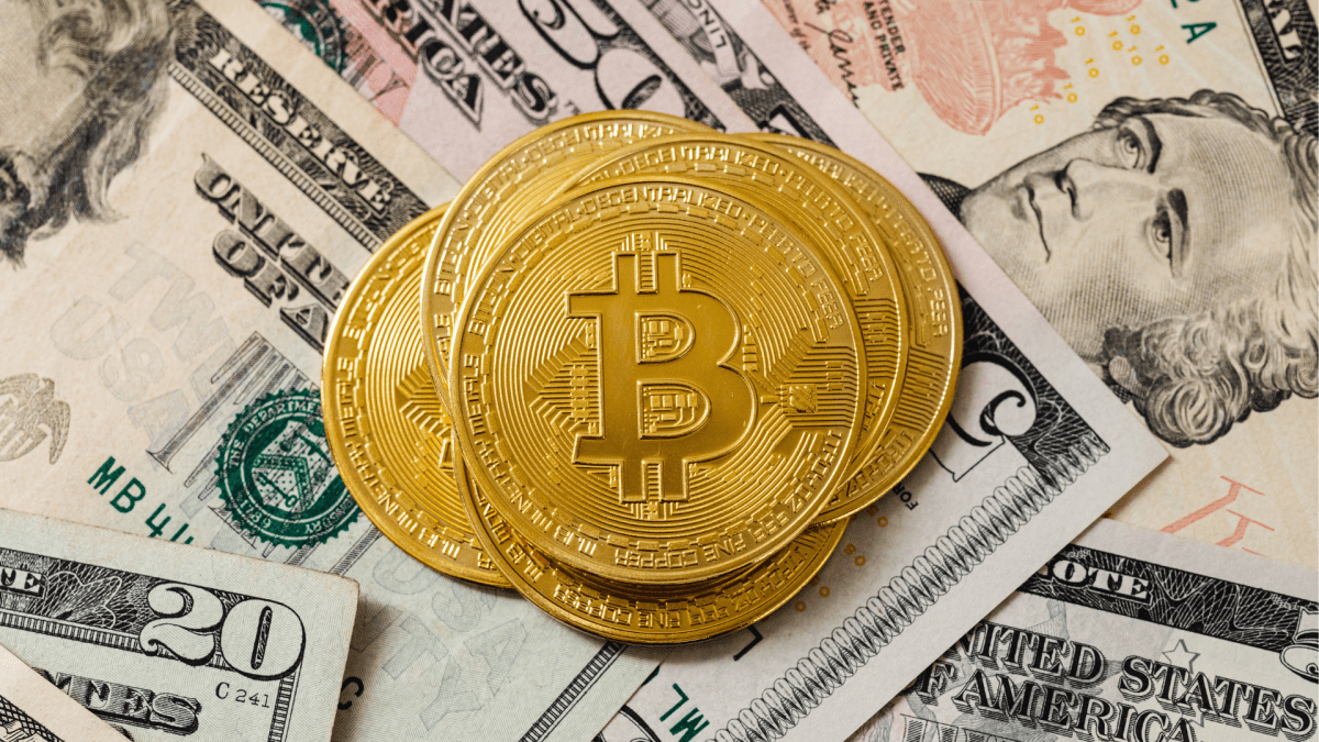 BlackRock ETF optimism draws $296 million to bitcoin - TheStreet Crypto:  Bitcoin and cryptocurrency news, advice, analysis and more