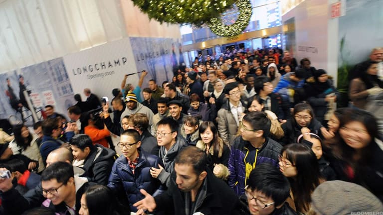 Black Friday 2019 Arrives, Less the Throngs and Fistfights - TheStreet