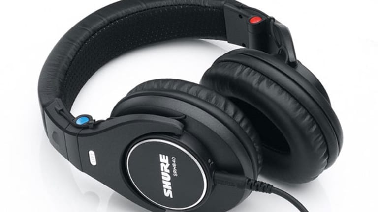 Headphones less than 200 deals