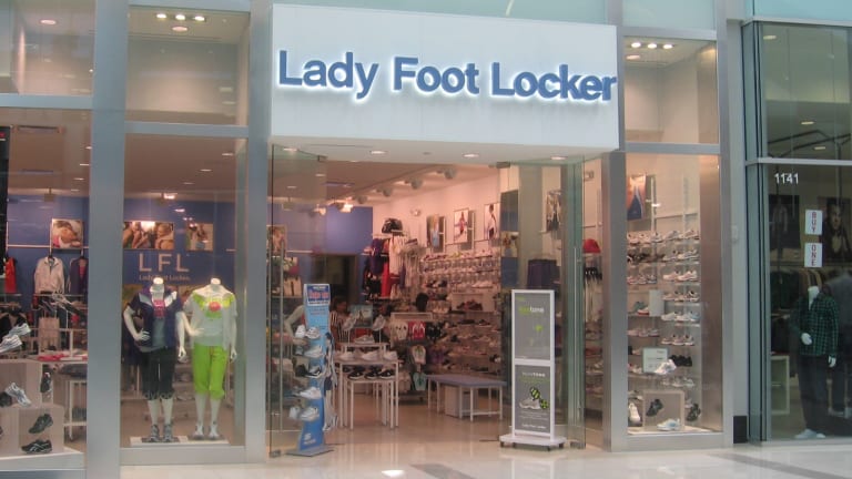 Wonen footlocker hotsell