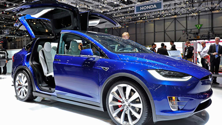Cars comparable outlet to tesla