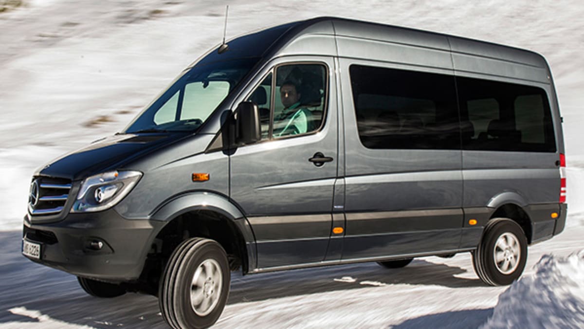 Van alien top