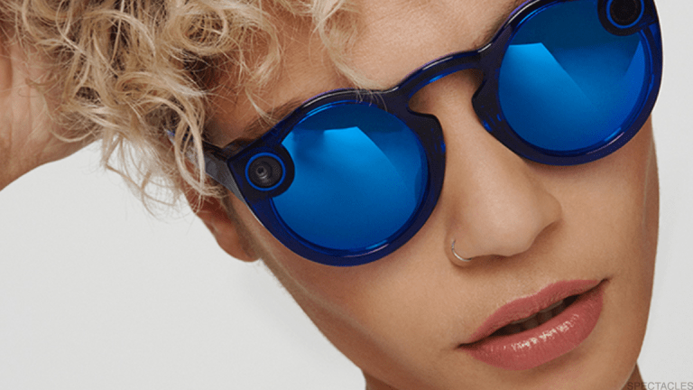 Smart spectacle hotsell