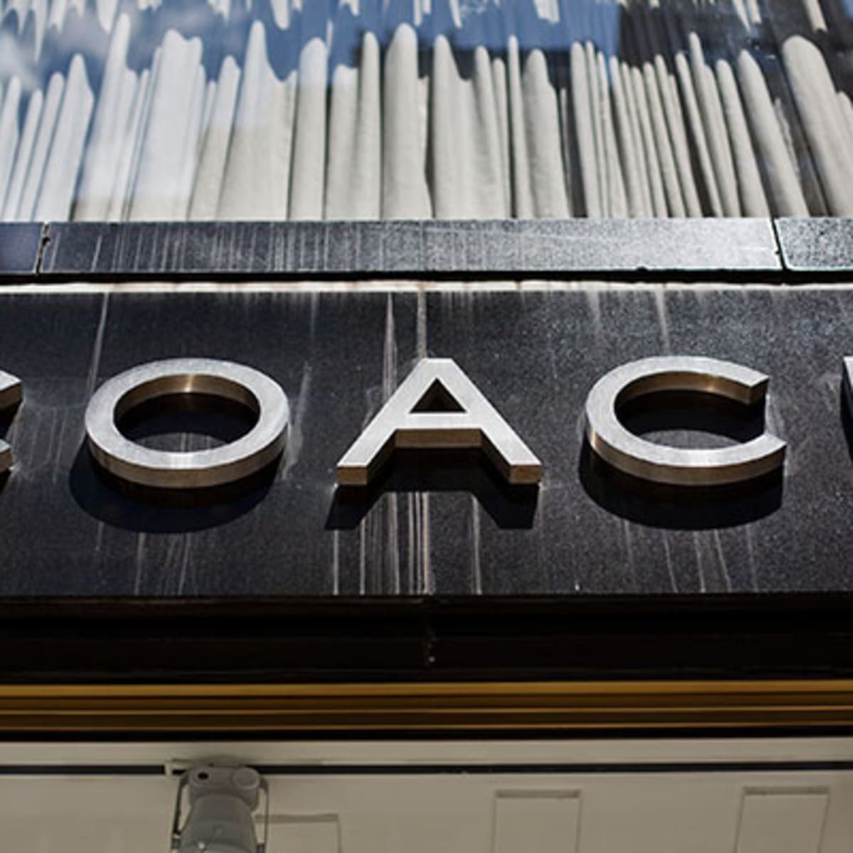 stuart weitzman brand