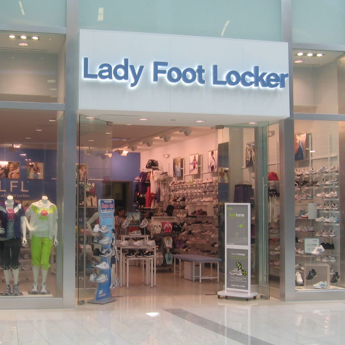 womens footlocker com