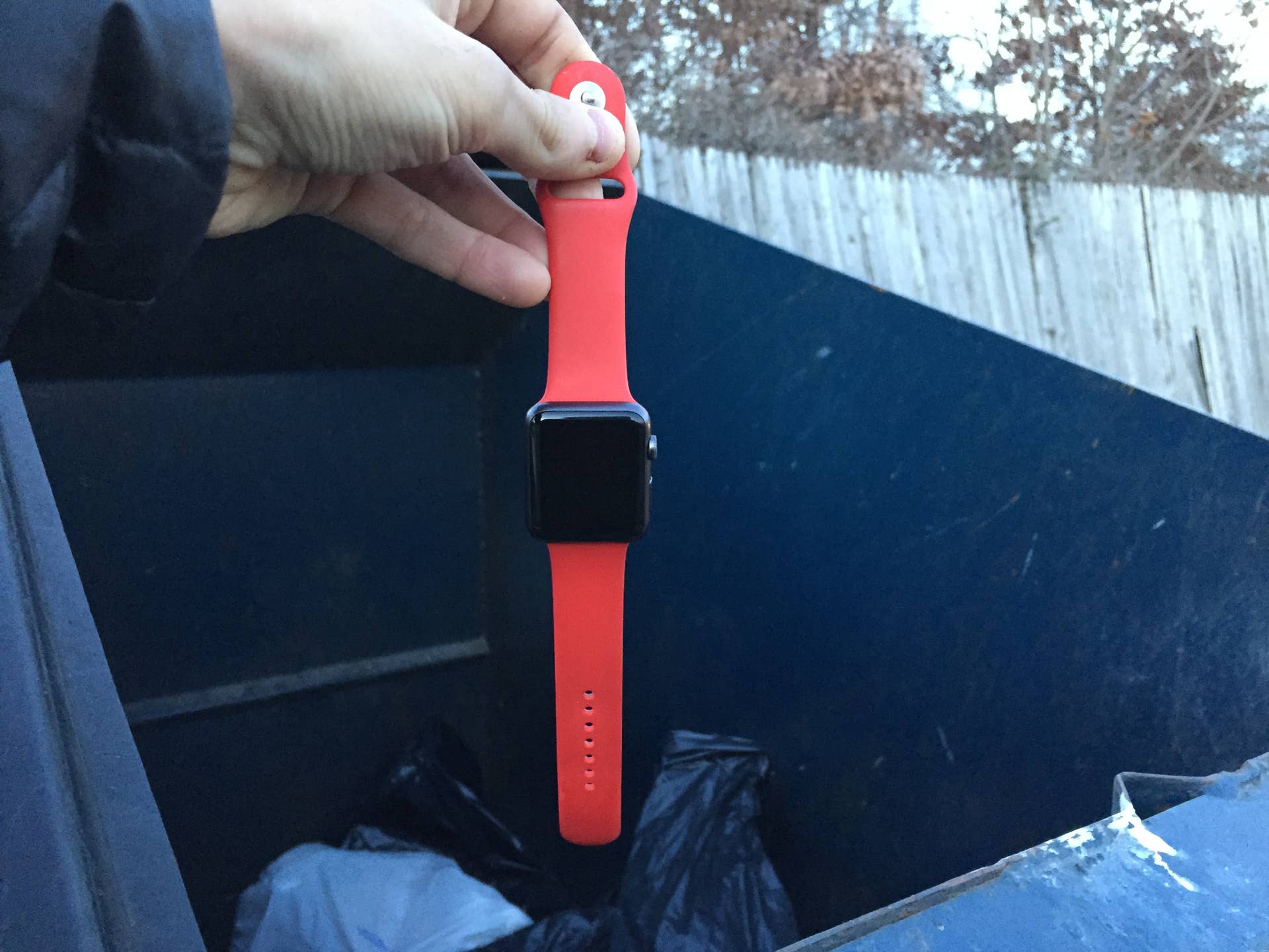 I Still Hate My Apple Watch, So I Want 