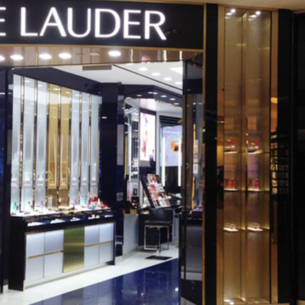 Estée Lauder employees demand removal of company heir over Trump support