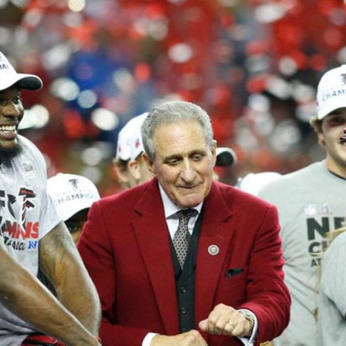 Super Bowl latest highlight for Atlanta Falcons owner Arthur Blank – The  Denver Post