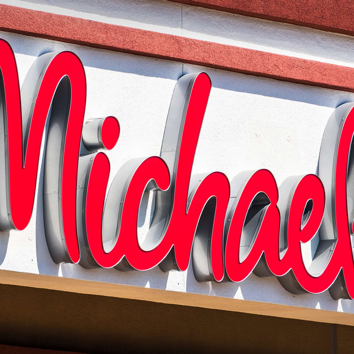 Crafts retailer Michaels will go private in $3.3 billion deal