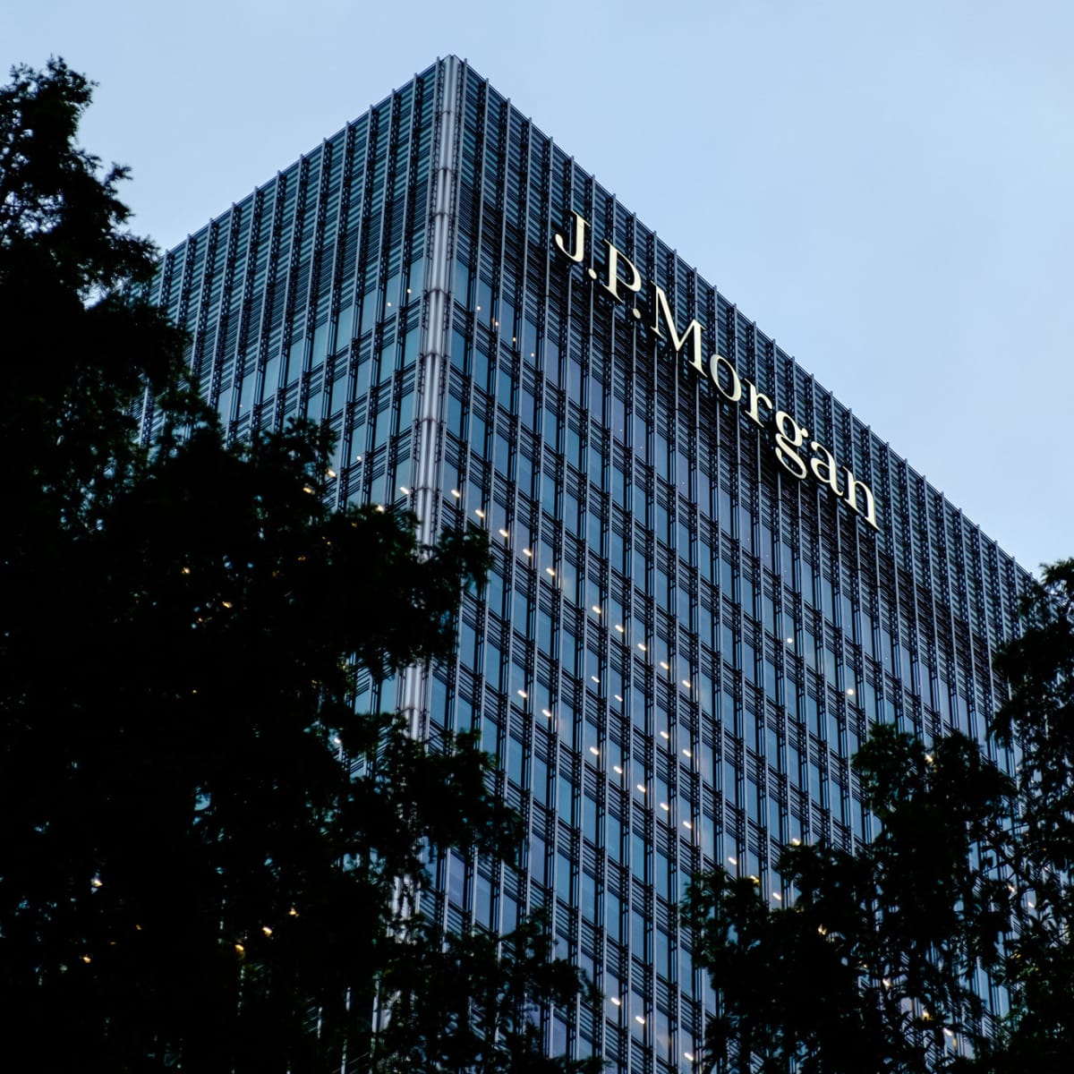 JP Morgan downgrades rating for hot Bitcoin mining stock - TheStreet Crypto:  Bitcoin and cryptocurrency news, advice, analysis and more