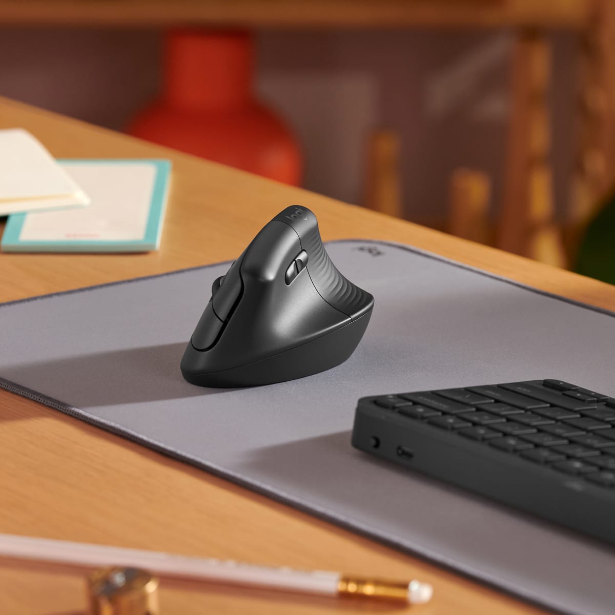 Logitech MX Vertical review: Not the mouse upgrade you're looking for