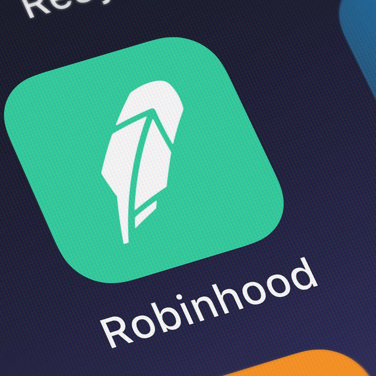 Robinhood users in U.S. can now stake ETH and SOL for just $1 - TheStreet  Crypto: Bitcoin and cryptocurrency news, advice, analysis and more