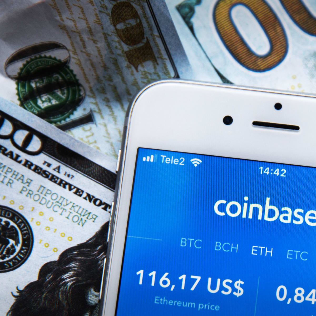 Coinbase takes hit on iPhone rankings after recent surge - TheStreet Crypto:  Bitcoin and cryptocurrency news, advice, analysis and more