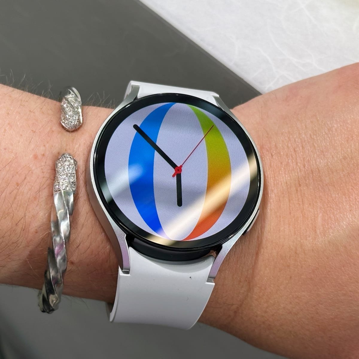 Samsung Galaxy Watch 6 and Watch 6 Classic: Release Date, Pricing &  Features - TheStreet