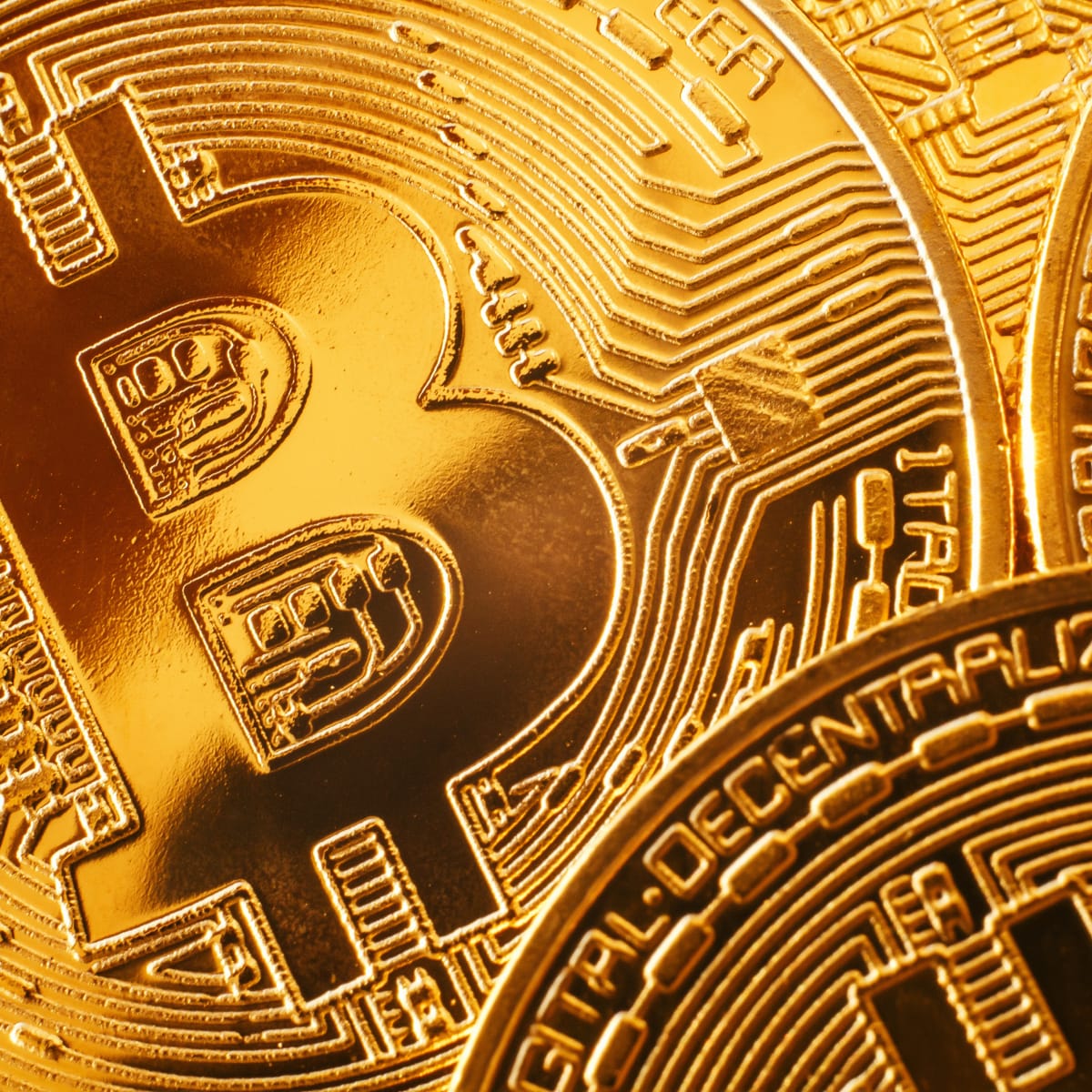 Bitcoin may break $1 million, AllianceBernstein reports - TheStreet Crypto:  Bitcoin and cryptocurrency news, advice, analysis and more