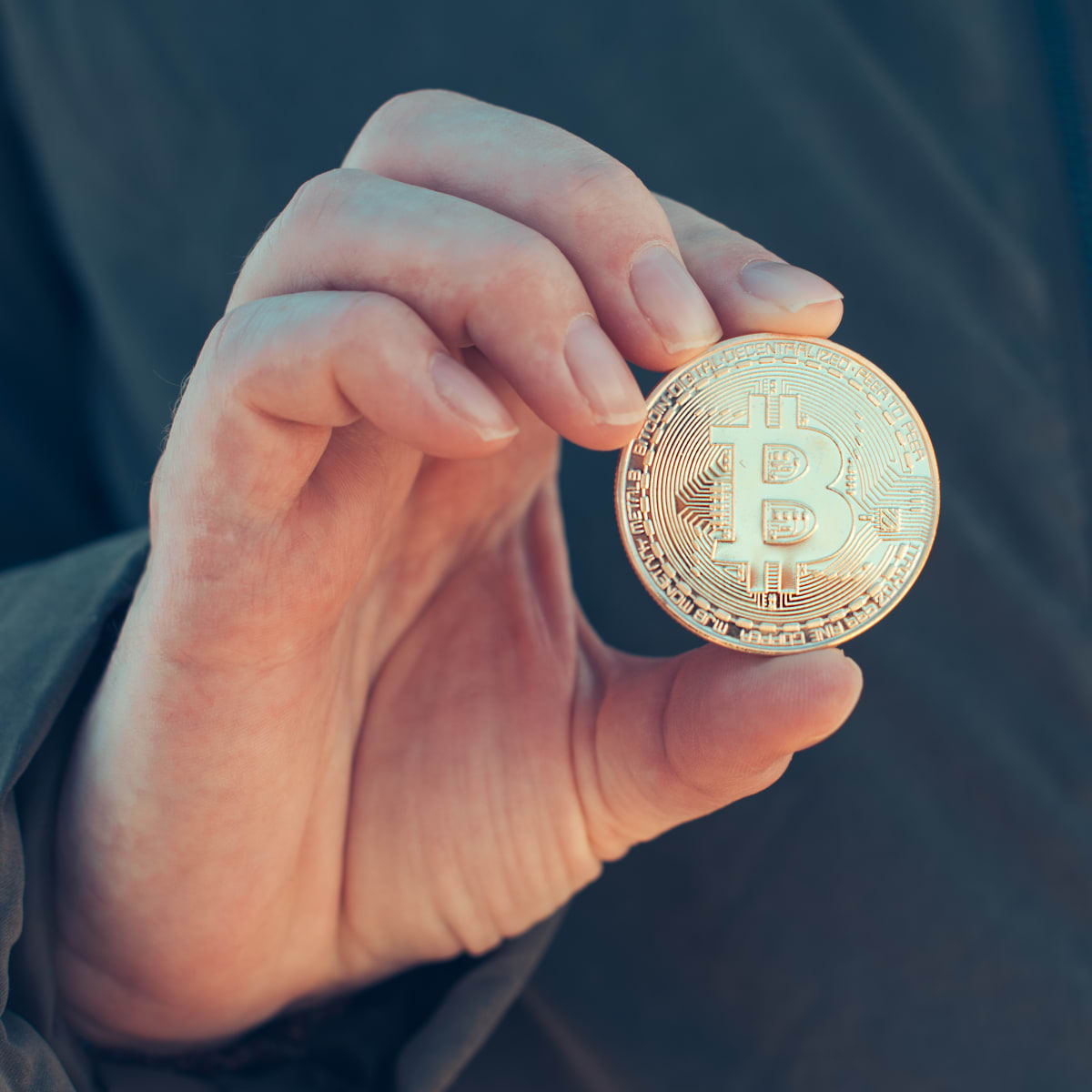 Legacy bitcoin fund stems outflows as they approached $20 billion -  TheStreet Crypto: Bitcoin and cryptocurrency news, advice, analysis and more