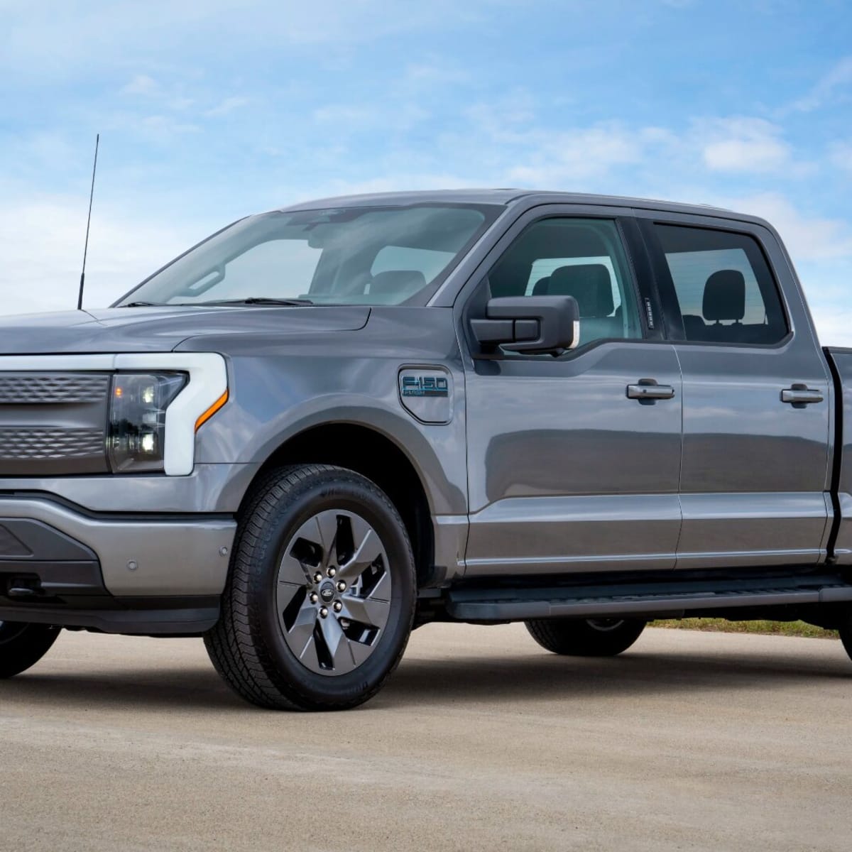 Up close with the Ford F-150 Lightning electric pickup truck - The Verge