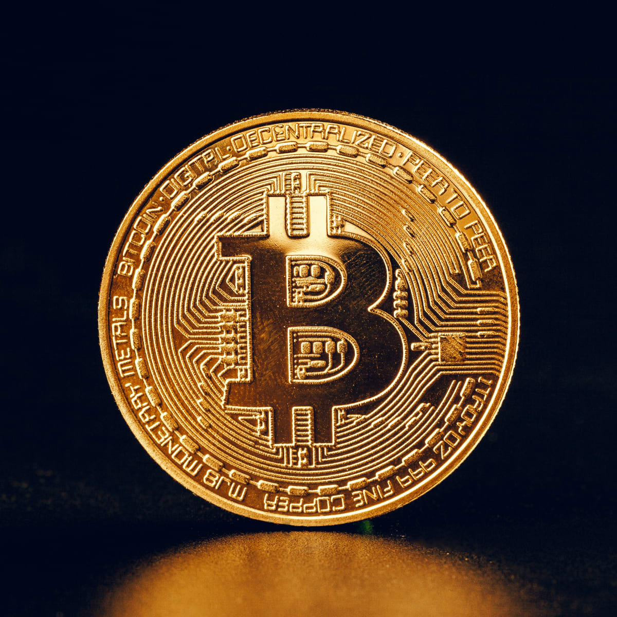 Bitcoin ETFs surpass $70 billion, equal to 5% of bitcoin supply - TheStreet  Crypto: Bitcoin and cryptocurrency news, advice, analysis and more