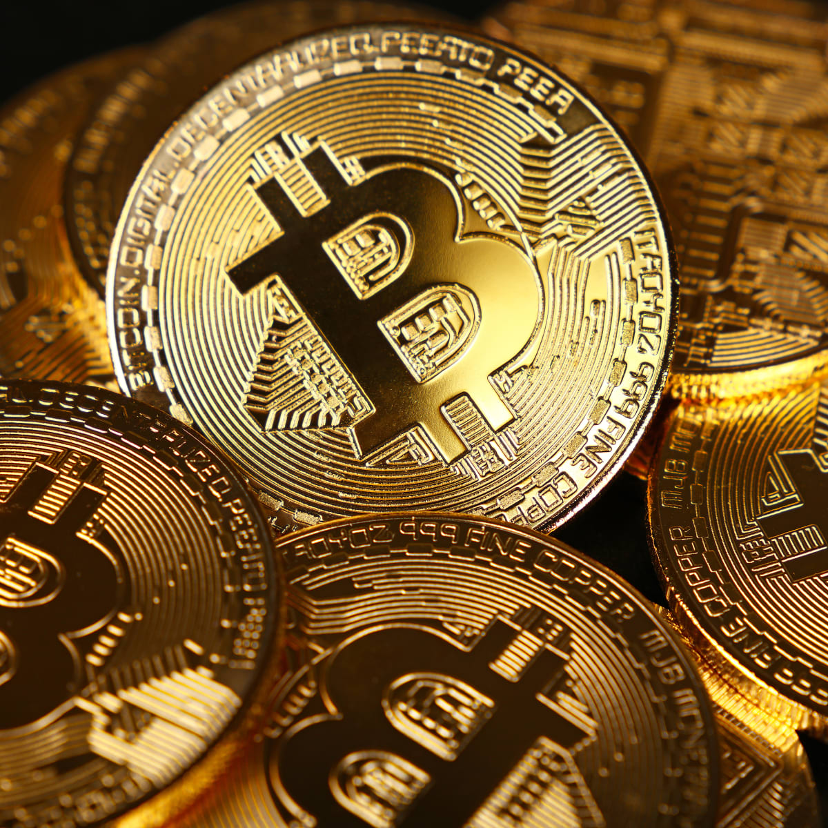Bitcoin price breaks $50,000 on heels of BlackRock, Fidelity ETF momentum -  TheStreet Crypto: Bitcoin and cryptocurrency news, advice, analysis and more