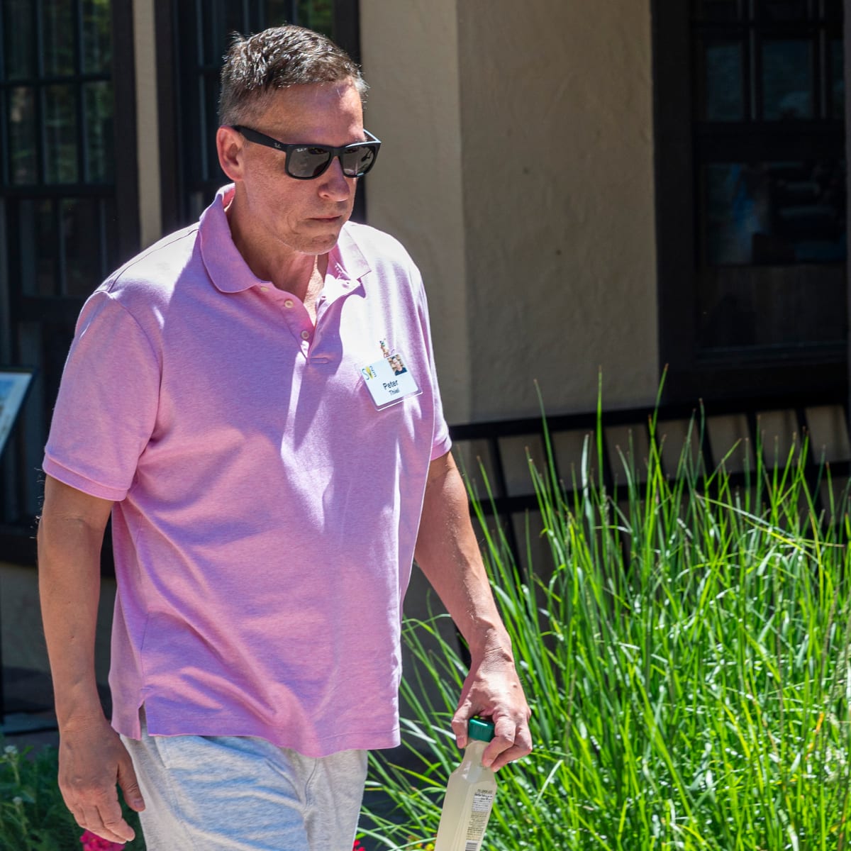 Peter Thiel-backed crypto stock sinks after repaying debt - TheStreet Crypto:  Bitcoin and cryptocurrency news, advice, analysis and more