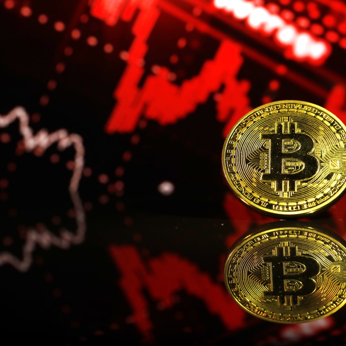 Veteran trader who called 2018 Bitcoin collapse says buyers will puke at  $60K - TheStreet Crypto: Bitcoin and cryptocurrency news, advice, analysis  and more