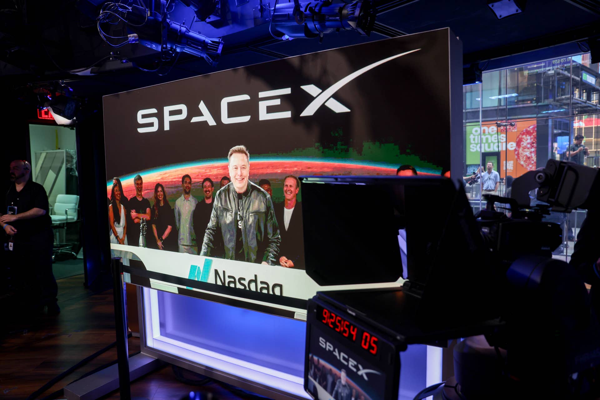 THE STREET: SpaceX stock hits an all-time low below IPO price and its Bitcoin is now worth watching