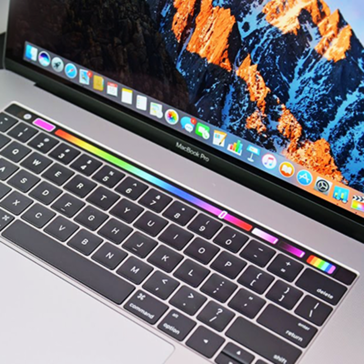 Купить macbook pro в touchtime. Apple MACBOOK Pro 13 Touch Bar. MACBOOK Pro 2017 Touch Bar. MACBOOK Pro 15 Touchbar. MACBOOK Pro 15 2017 Touch Bar.