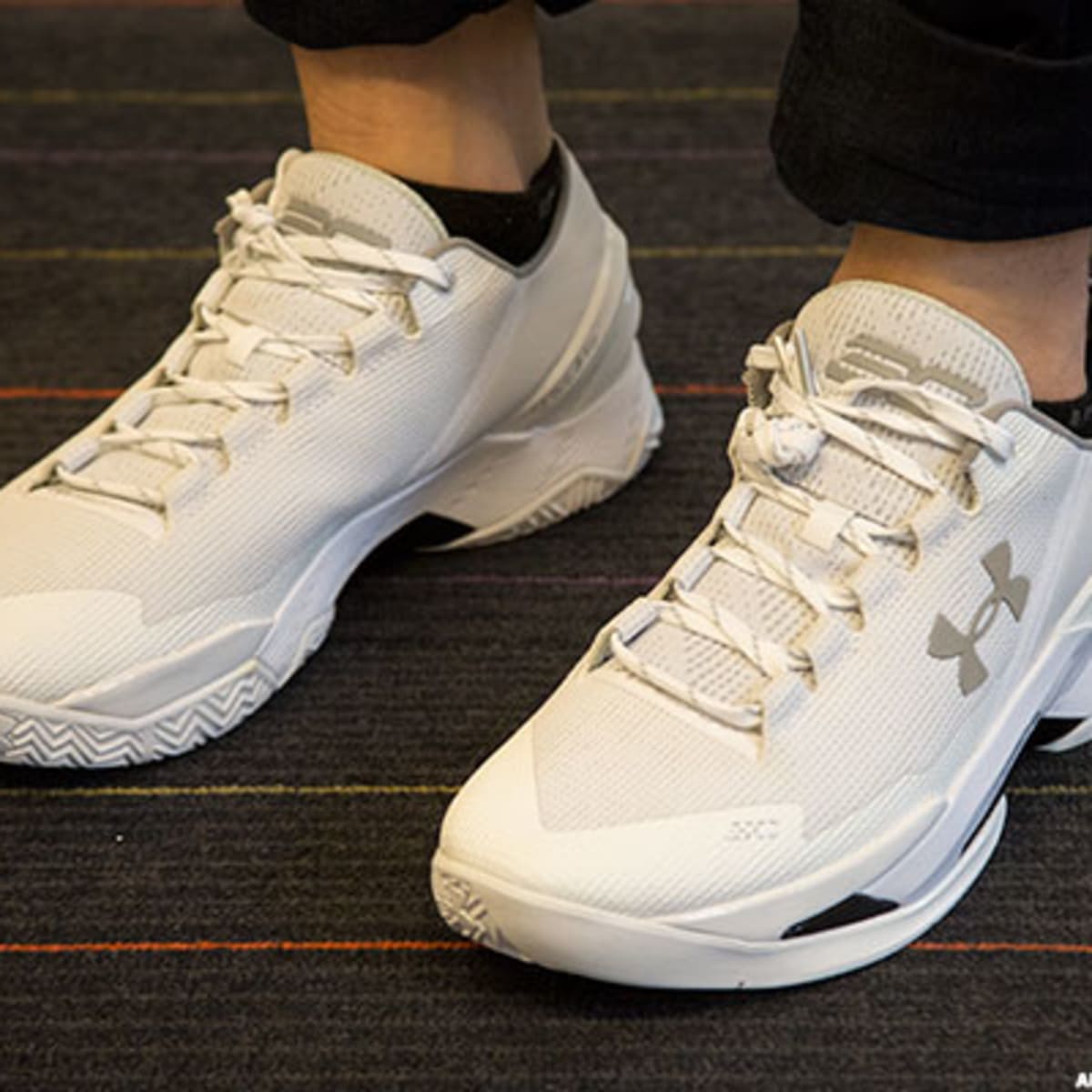 Under armour chef curry 2 top