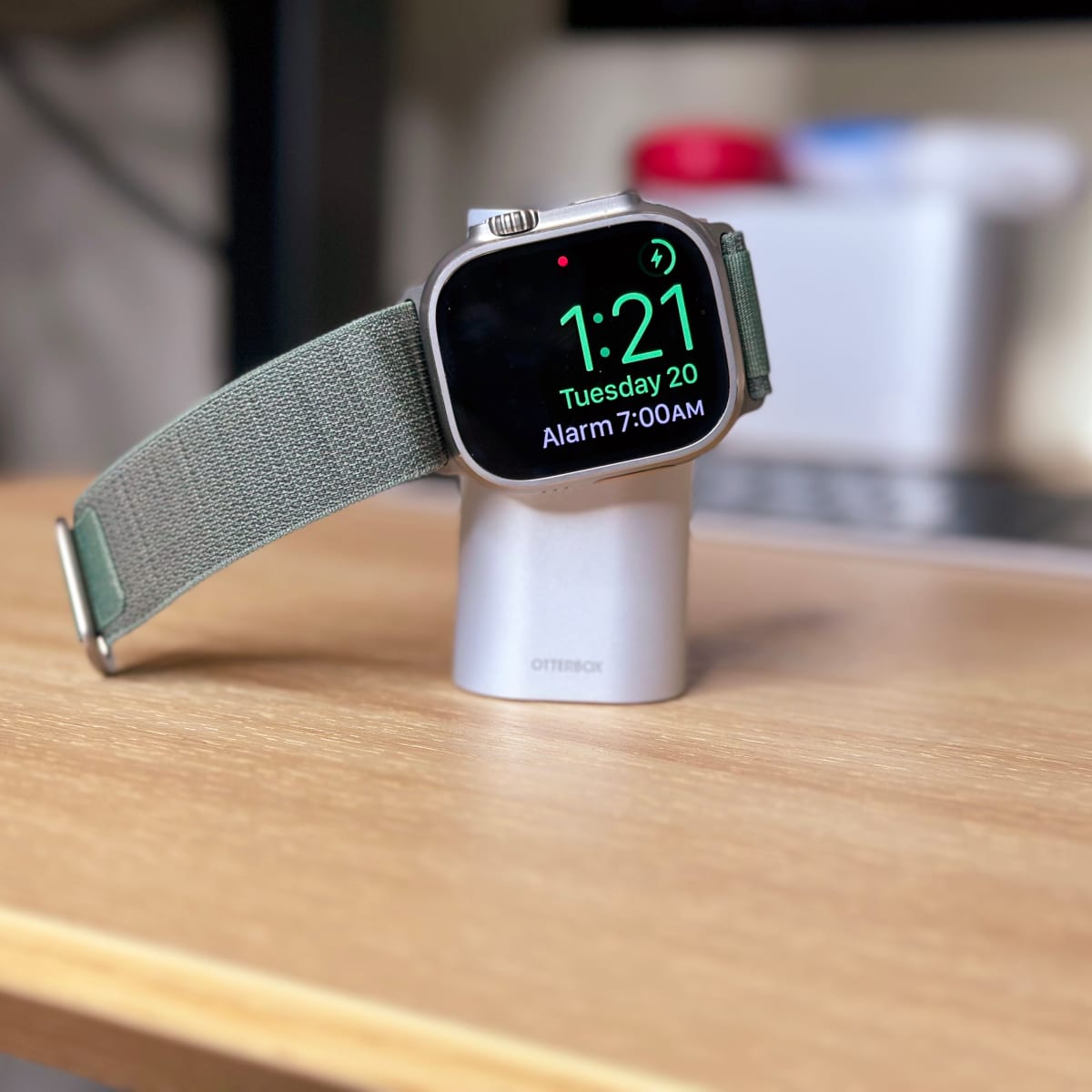 Apple watch charger 2025 box