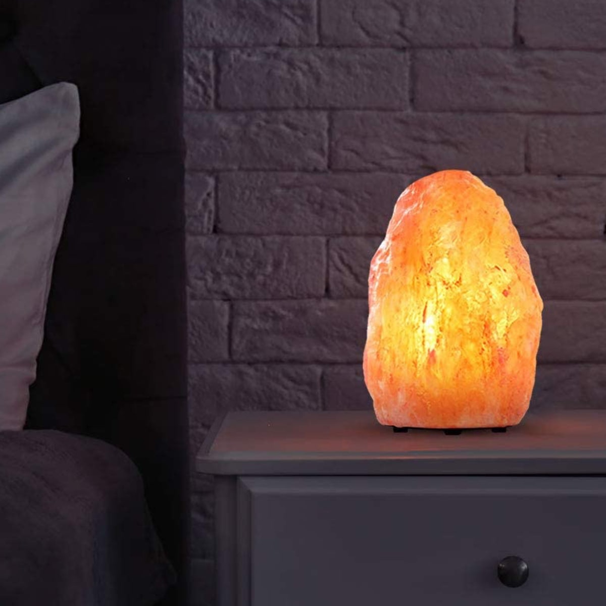Modern outlet salt lamp