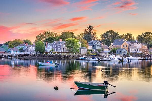 Portsmouth, N.H.This small, old town of just over 20,000 in eastern New Hampshire has beautiful homes and buildings constructed during the colonial era, all laid out along cobblestone streets. Portsmouth is located near the mouth of the Piscataqua River, and is popular with tourists and retirees both.Photo: Shutterstock