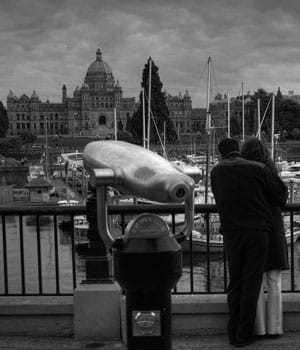 The weak U.S. dollar and a global economic downturn has generally deterred Americans from traveling internationally. But as a result, hoteliers abroad have cut room rates just in time for the dollar to gain strength, making a trip overseas a little easier on the wallet. The prices for rooms have dropped significantly from 2008 to 2009, according to a survey from online hotel booking site, Hotels.com, and may remain just as low as hotels work to recover from weaker tourism worldwide. Here are some of the discounts that travelers might still find in some of the most popular international destinations. Photo Credit: Brandon Godfrey