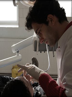 Usually, the biggest worry I have before going to a dentist is being self-conscious that my teeth are not white enough to stand up under scrutiny. Never mind that the whole point of going to the dentist is to make your teeth cleaner. It’s kind of like Marge from the Simpsons, always taking extra pains to clean her house on the show before the maid comes because she doesn’t want to be embarrassed. But the truth is that your dentist’s hygiene should just as big of a concern as your own. Here are 14 surprising facts and stories you should know about dentists before you make your next appointment. Photo Credit: ^@^ina