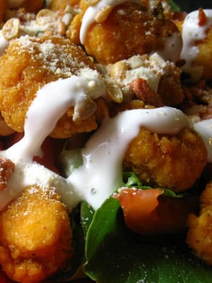 Not all salads are healthy. And their nutritional value can vary dramatically depending on portion size and the toppings included. But there are ways to identify which salads are likely the best and worst for you without counting calories and ruining your appetite. ShopSmart, a Consumer Reports publication, recently put together a list of some of the best and worst restaurant chain salads and tricks that make salads, at restaurants and at home, diet-friendly but still delicious. Photo Credit: evelynishere