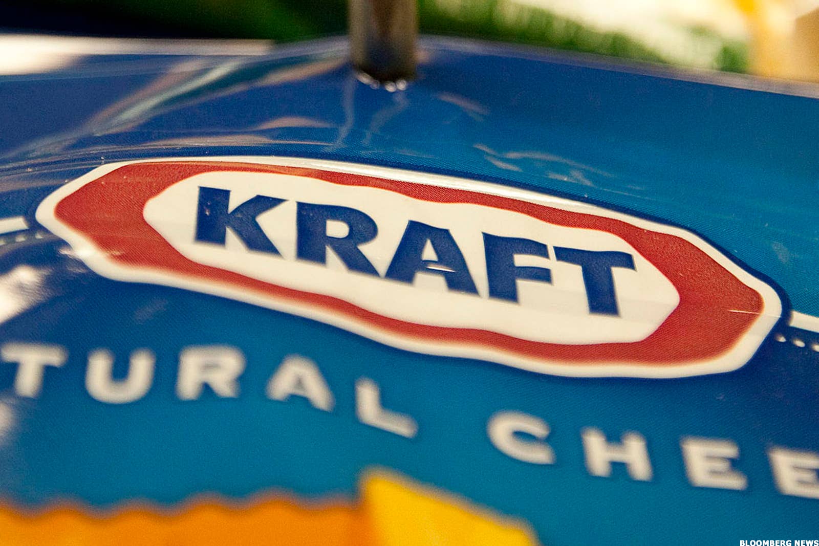 Wall Street Analyst Shreds Kraft Heinz's Culture in Harsh Stock Downgrade -  TheStreet