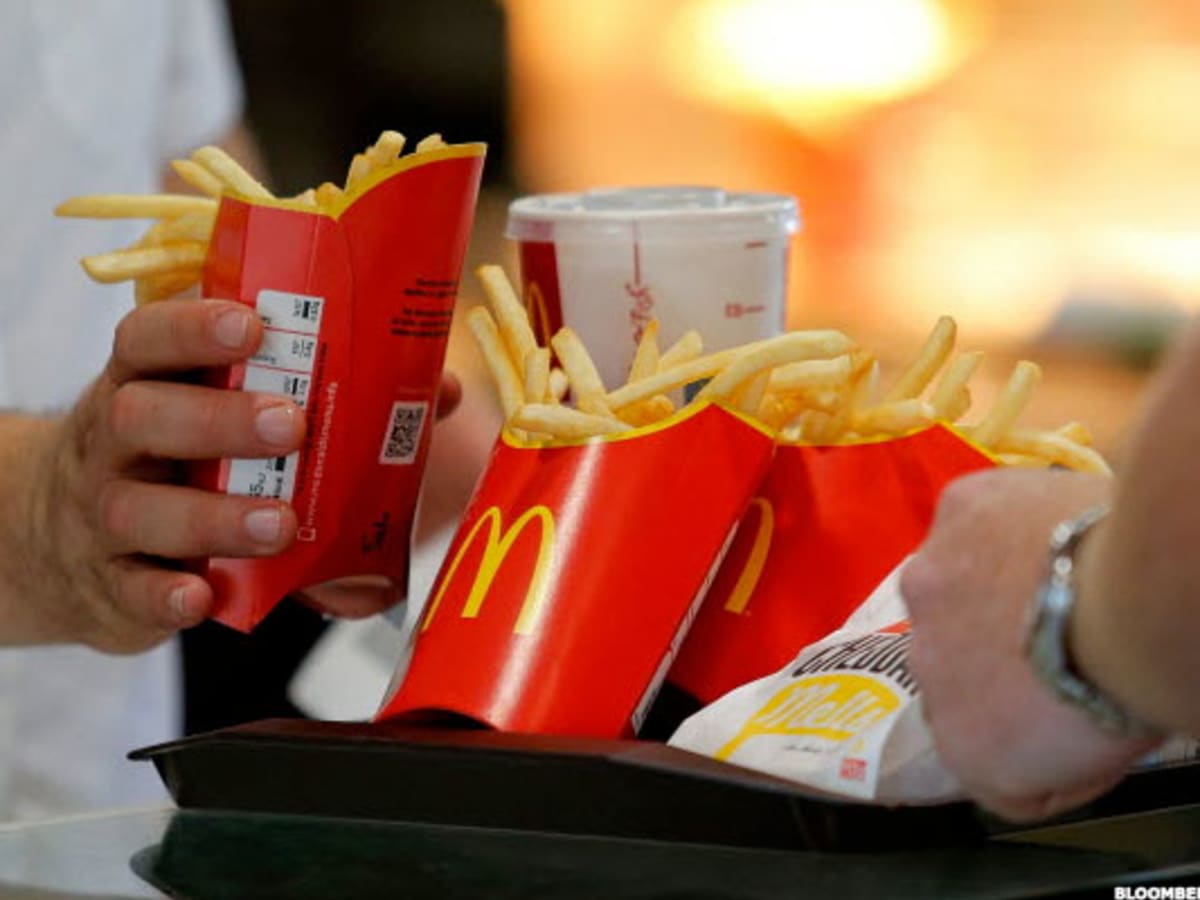 America S Best 10 Favorite Fast Food French Fries Thestreet