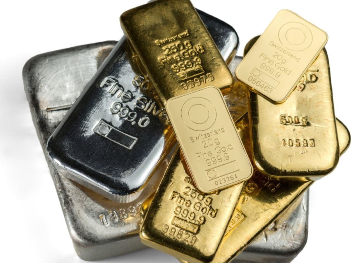 top 10 gold silver miners etfs for 2021 etf focus on thestreet etf research and trade ideas