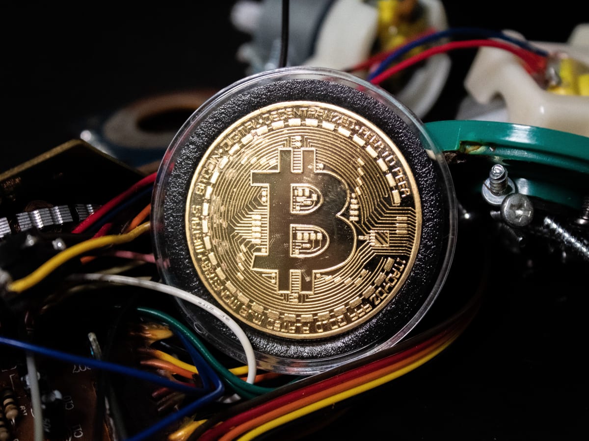 FutureBit Launches Apollo II Home Bitcoin Miner - TheStreet Crypto: Bitcoin  and cryptocurrency news, advice, analysis and more