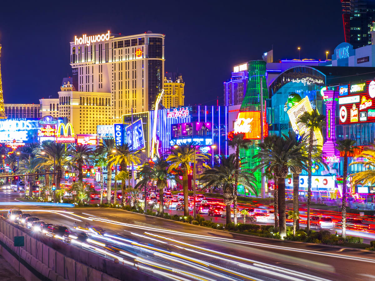 This Iconic Casino From the 1950s Is Heading Back to the Las Vegas Strip  This Year