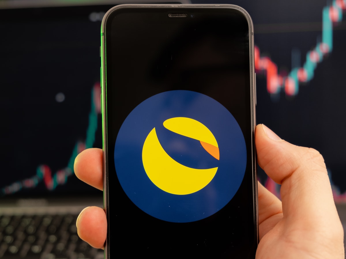 Terra Co-Founder Proposes Token Redistribution Plan to Rescue Blockchain -  TheStreet Crypto: Bitcoin and cryptocurrency news, advice, analysis and more