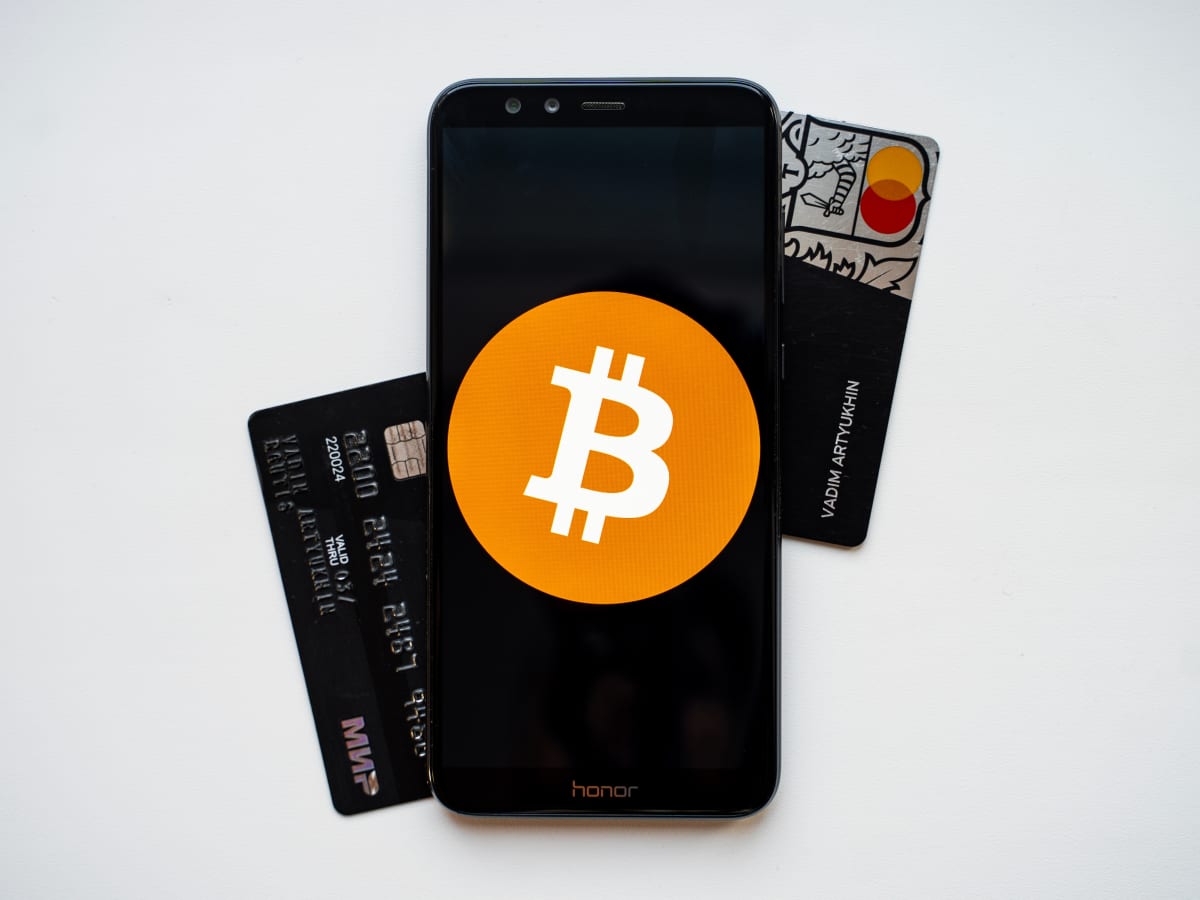 How To Make Everyday Purchases With Bitcoin - TheStreet Crypto: Bitcoin and  cryptocurrency news, advice, analysis and more