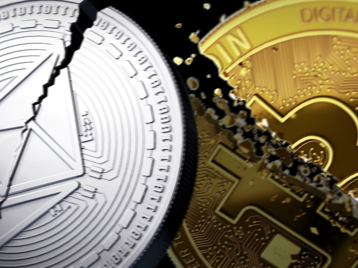 Analysts warn of another crypto market crash today - TheStreet Crypto:  Bitcoin and cryptocurrency news, advice, analysis and more