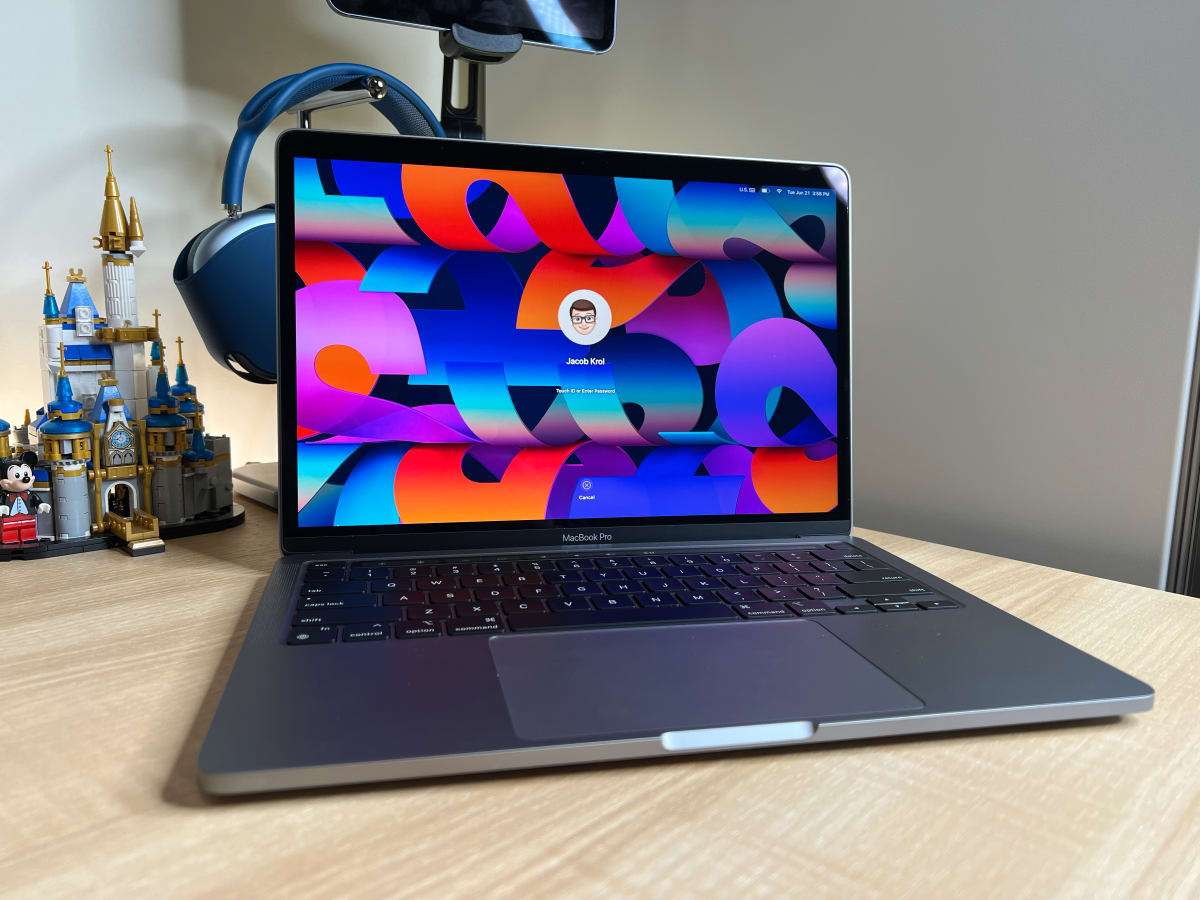 gruppe Defekt udendørs Apple 13-inch MacBook Pro Review: M2 Speeds - TheStreet