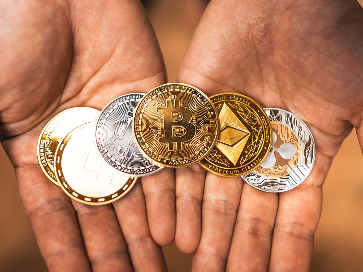 Forget Bitcoin, altcoins — This crypto stock basket could be a smarter bet  - TheStreet Crypto: Bitcoin and cryptocurrency news, advice, analysis and  more