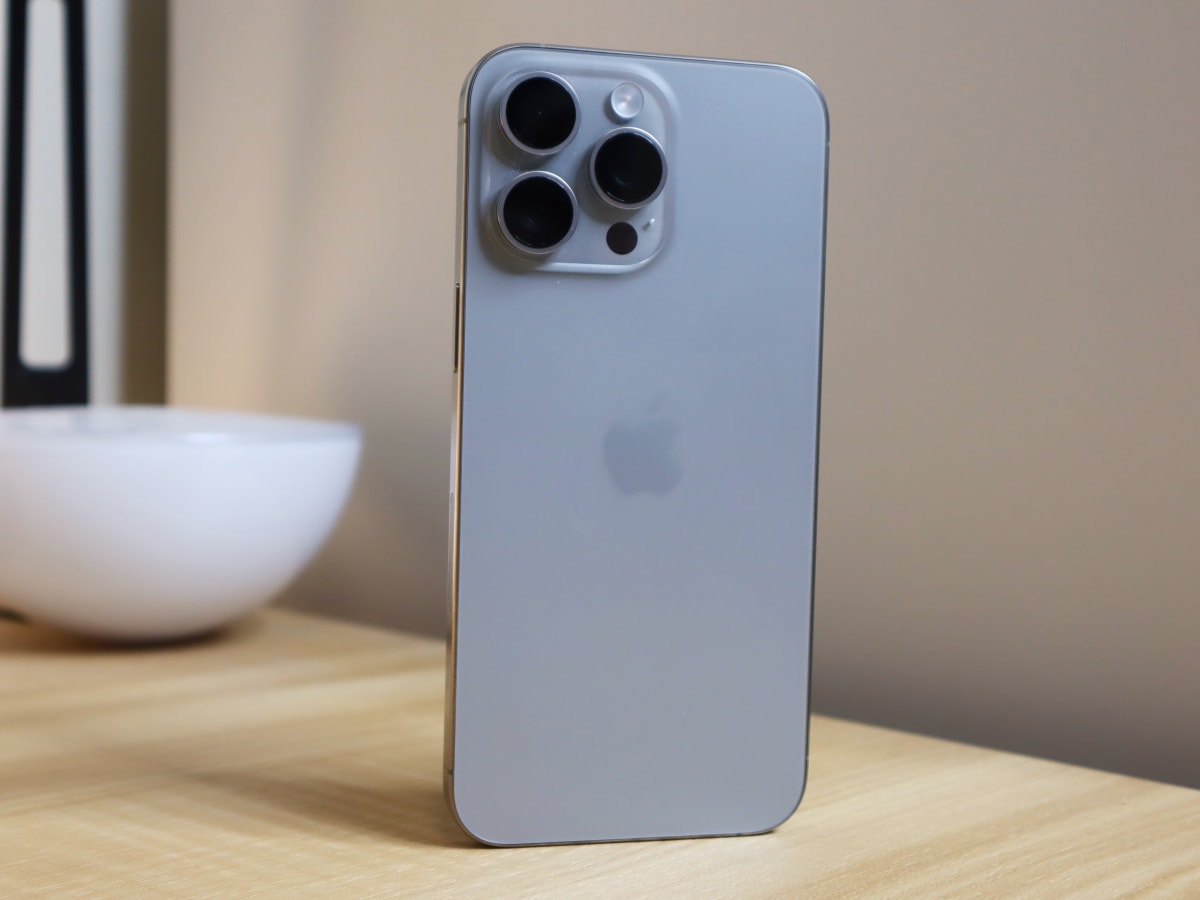 iPhone 15 Pro Max review: Apple's superphone weighs less and zooms further, Apple