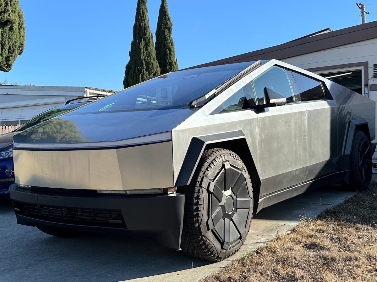 11 Cool Things & 10 Concerns About The Tesla Cybertruck - CleanTechnica