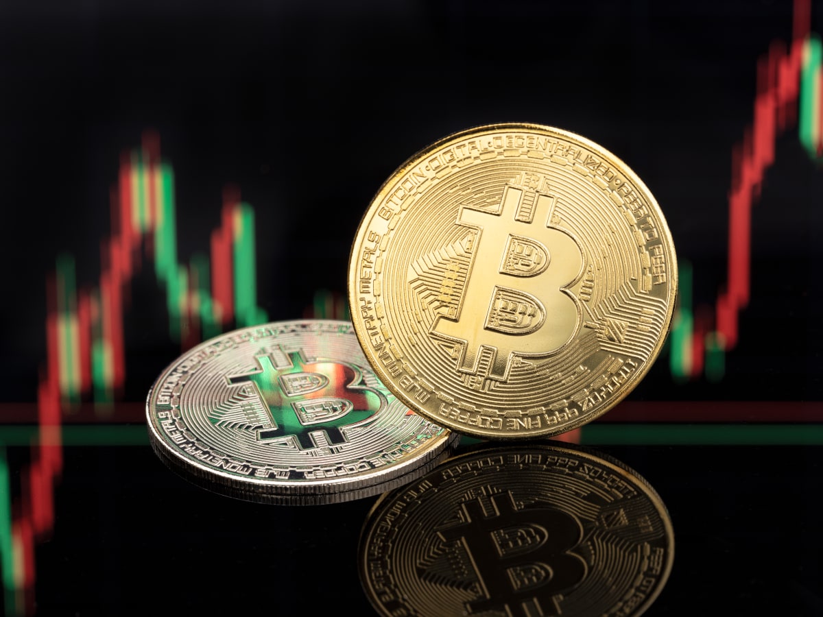 Why is bitcoin going up? Analyst explains as price breaks $52,000 -  TheStreet Crypto: Bitcoin and cryptocurrency news, advice, analysis and more