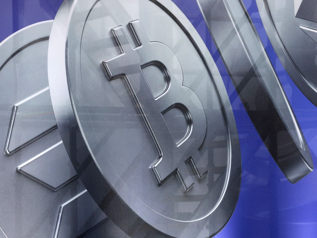 Wall Street analyst sees Bitcoin hitting new highs despite U.S. shutdown -  TheStreet Crypto: Bitcoin and cryptocurrency news, advice, analysis and more